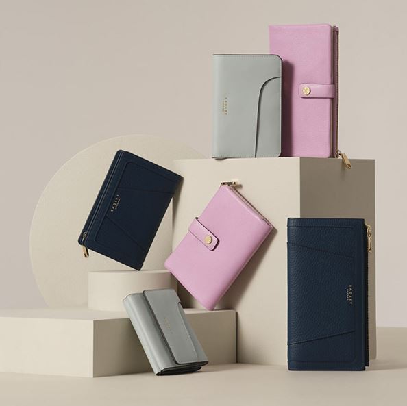 All Purses £39 & Under Caledonia Park